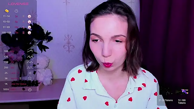 KindHazelHere  online show from 03-07-26, 10:26