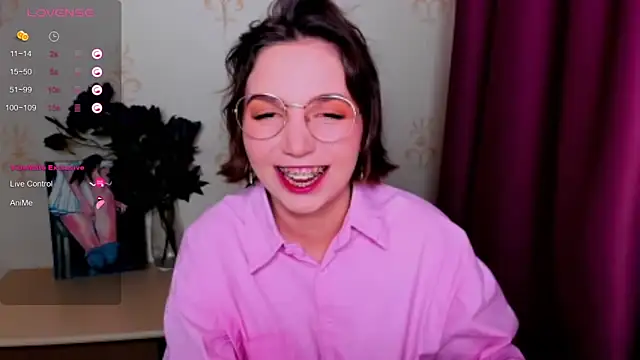 KindHazelHere  online show from 09-29-25, 09:20