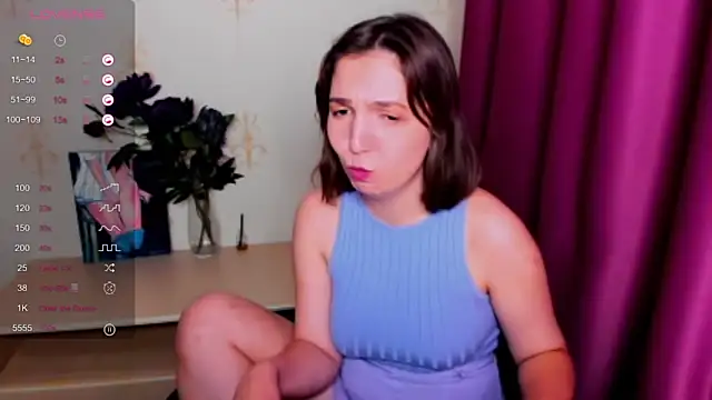 KindHazelHere  online show from 09-15-25, 08:37