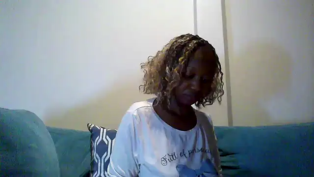 Snapshot of Hardnipples8 chatting on 05-10-26, 11:06 Hardnipples8 online show from 05-10-26, 11:06