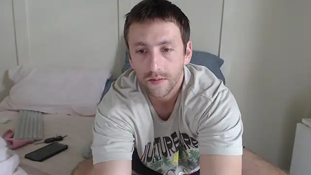 Snapshot of Bimmer7171 chatting on 07-24-26, 06:48 Bimmer7171 online show from 07-24-26, 06:48