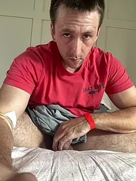 Snapshot of Bimmer7171 chatting on 06-17-26, 10:30 Bimmer7171 online show from 06-17-26, 10:30