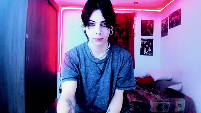 dussk  online show from 12-21-24, 05:58