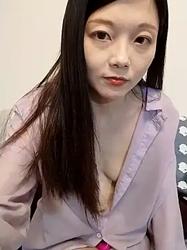 Snapshot of Lu_Nana chatting on 03-22-25, 05:31 Lu Nana online show from 03-22-25, 05:31