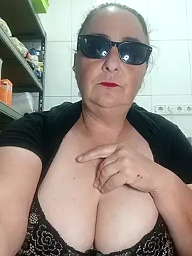 eroticjessitop online show from 03-04-26, 05:21