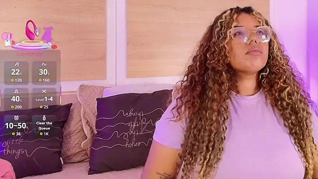  nickypurple  online show from 09-23-25, 02:35