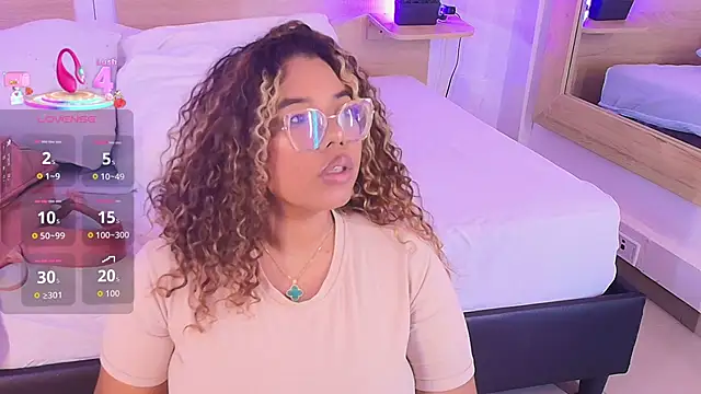  nickypurple  online show from 11-17-25, 06:23