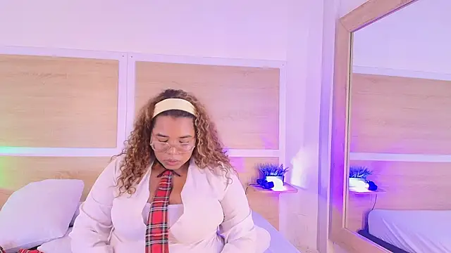  nickypurple  online show from 03-09-26, 07:17