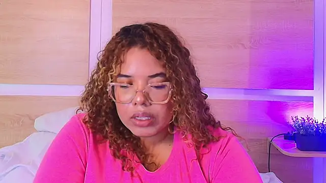  nickypurple  online show from 03-27-26, 06:31