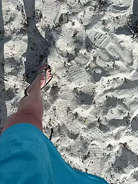 TiffaneyLove online show from 04-11-26, 09:29