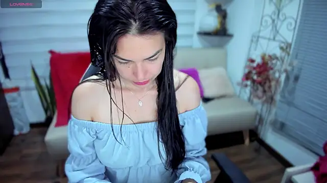 Lunlunera online show from 12-23-25, 04:12