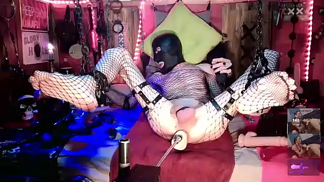 Snapshot of Kamafly4you chatting on 02-14-25, 10:47 Kamafly4you online show from 02-14-25, 10:47