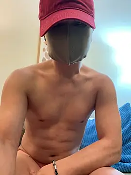 Snapshot of Xianggui chatting on 12-15-25, 08:20 Xianggui online show from 12-15-25, 08:20