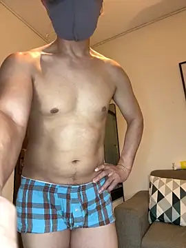 Snapshot of Xianggui chatting on 10-12-25, 10:38 Xianggui online show from 10-12-25, 10:38