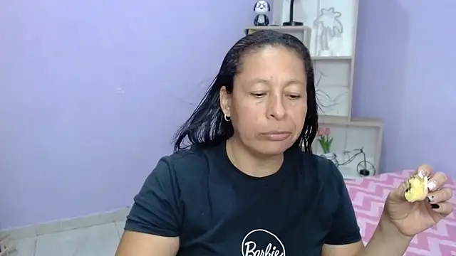 mature martina online show from 10-24-25, 11:37