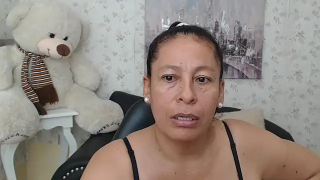 mature martina online show from 04-30-26, 10:55