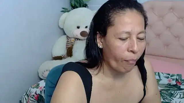 mature martina online show from 09-26-25, 11:06