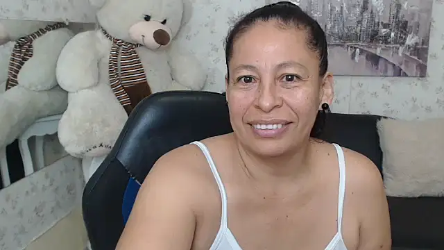 mature martina online show from 05-08-26, 08:18