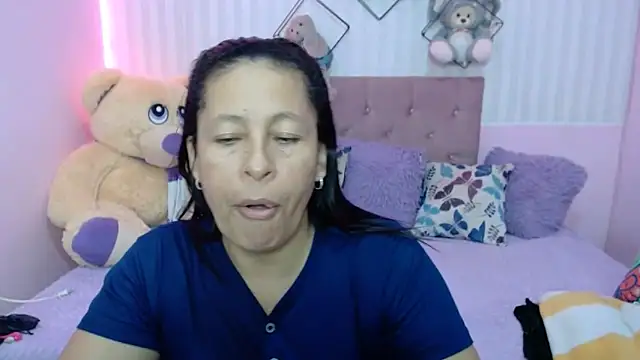 mature martina online show from 11-14-25, 10:02