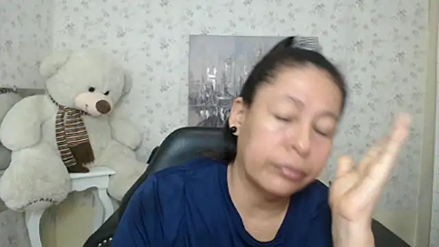 mature martina online show from 05-16-26, 09:14