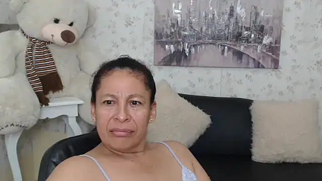 mature martina online show from 05-12-26, 09:04