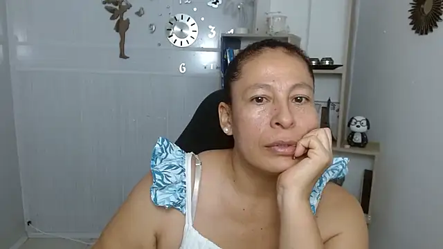 mature martina online show from 05-09-26, 09:29