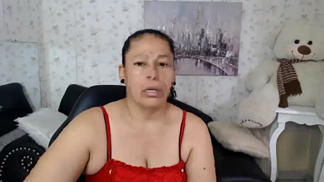 Snapshot of mature_martina chatting on 06-11-26, 09:23 mature martina online show from 06-11-26, 09:23