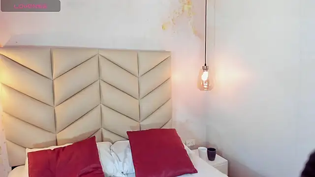 JESYSOZ23  online show from 11-27-25, 04:07