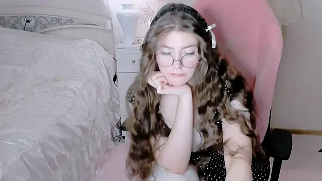 RuthMorse online show from 03-09-26, 07:17