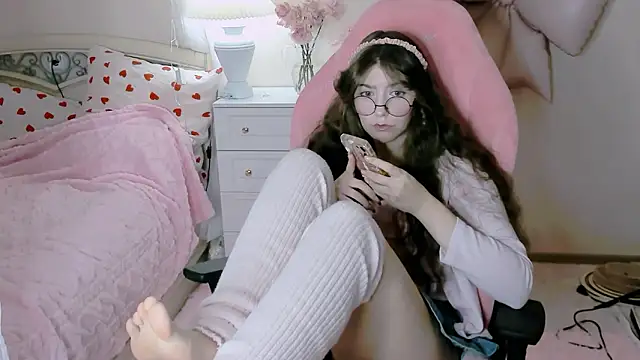 RuthMorse online show from 02-24-26, 06:42