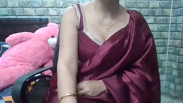 Sexy iknoor online show from 11-20-25, 04:35