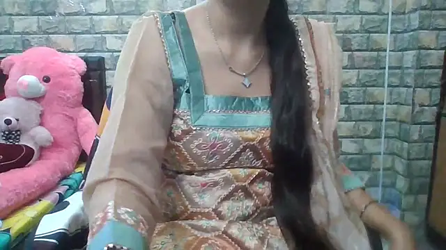 Sexy iknoor online show from 10-21-25, 04:56