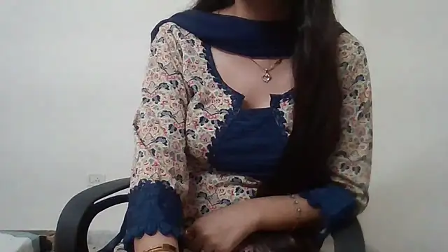 Sexy iknoor online show from 05-05-26, 06:16