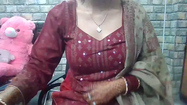 Sexy iknoor online show from 10-10-25, 03:51