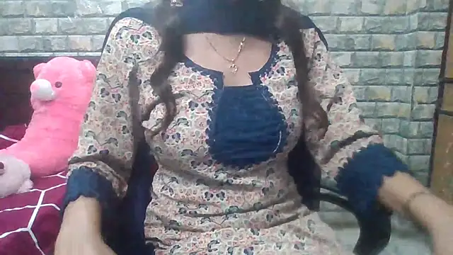 Sexy iknoor online show from 09-18-25, 04:15