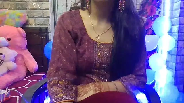 Sexy iknoor online show from 02-15-26, 06:03