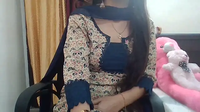 Sexy iknoor online show from 05-16-26, 05:50
