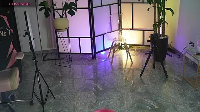 isa red hair online show from 03-08-26, 11:41