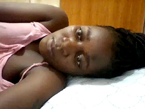 Snapshot of Alessandrajenna chatting on 03-10-25, 09:23 Alessandrajenna online show from 03-10-25, 09:23