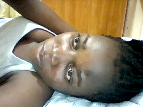 Snapshot of Alessandrajenna chatting on 03-12-25, 06:43 Alessandrajenna online show from 03-12-25, 06:43