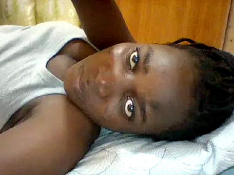 Snapshot of Alessandrajenna chatting on 03-20-25, 01:15 Alessandrajenna online show from 03-20-25, 01:15