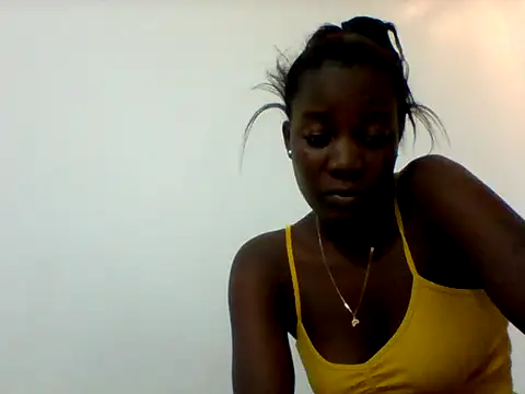 Snapshot of Alessandrajenna chatting on 02-14-26, 06:30 Alessandrajenna online show from 02-14-26, 06:30