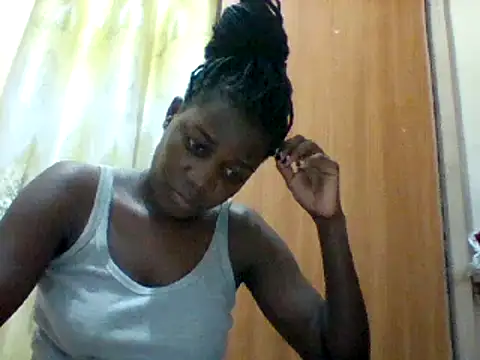 Snapshot of Alessandrajenna chatting on 03-19-25, 09:37 Alessandrajenna online show from 03-19-25, 09:37