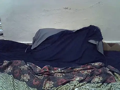 Snapshot of pretty-donna chatting on 01-05-26, 06:11 pretty-donna online show from 01-05-26, 06:11