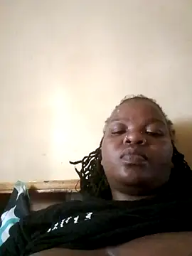 Snapshot of pretty-donna chatting on 11-23-25, 10:25 pretty-donna online show from 11-23-25, 10:25