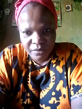 pretty-donna online show from 04-15-26, 06:19