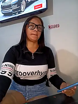 Snapshot of MEGAN_X0XX chatting on 11-13-25, 10:13 MEGAN X0XX online show from 11-13-25, 10:13