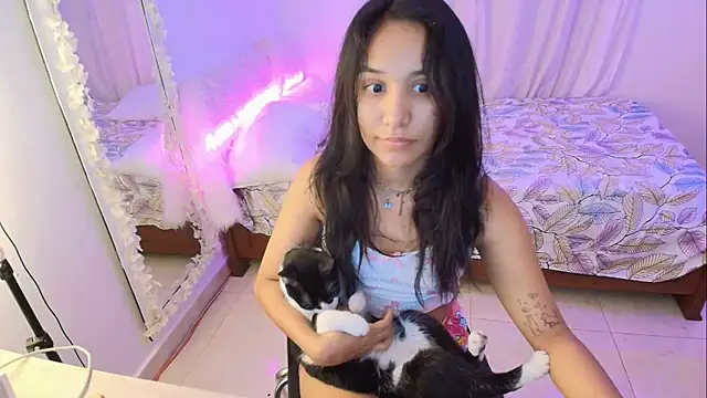 Nanami 19 online show from 11-28-25, 06:52