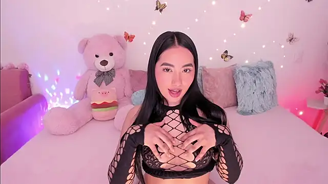 Zara uwu  online show from 02-16-26, 10:58