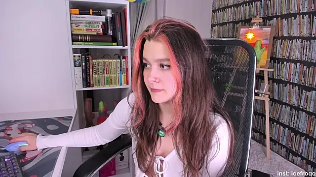 icefroqq online show from 04-28-26, 08:46